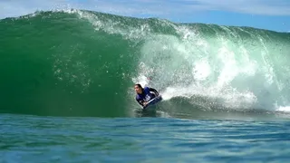 Imagem ilustrativa da imagem Competição inédita de bodyboarding agita as ondas em Vila Velha