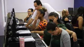 Imagem ilustrativa da imagem Governo abre mais de mil vagas para mulheres se profissionalizarem