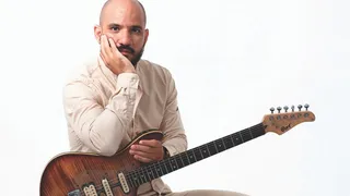 Imagem ilustrativa da imagem Músico popular capixaba aposta em releituras de clássicos