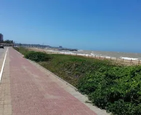 Imagem ilustrativa da imagem Adolescente se afoga após tentar salvar irmã em praia no ES