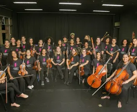 Imagem ilustrativa da imagem Homenagem ao Rock com orquestra de mulheres