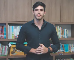 Imagem ilustrativa da imagem "Inteligência artificial deve ser usada para potencializar os estudos"