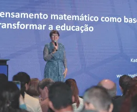 Imagem ilustrativa da imagem Katia Stocco Smole: “Quem avalia demais não tem tempo de dar aula”