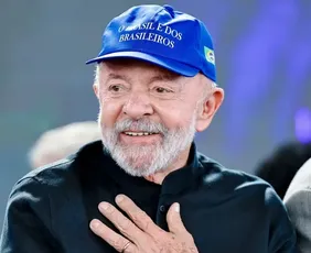 Imagem ilustrativa da imagem Lula critica jornada 6x1 e defende escala de trabalho “mais flexível”