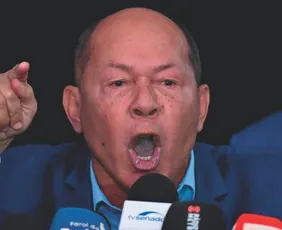 Imagem ilustrativa da imagem Vice-líder da oposição sugere reação militar após operação contra Bolsonaro