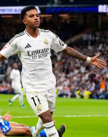 Imagem ilustrativa da imagem Como Barcelona pode ajudar Rodrygo a deixar o Real Madrid e migrar para o Liverpool