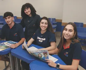 Imagem ilustrativa da imagem A Tribuna no Enem 2025: cadernos vão ajudar alunos na reta final dos estudos
