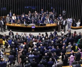 Imagem ilustrativa da imagem Após obstrução de Plenário, Hugo Motta abre sessão e pede respeito