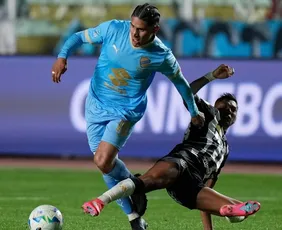 Imagem ilustrativa da imagem Atlético abre 2 a 0, joga com um a mais e cede empate ao Bolívar na Sul-Americana