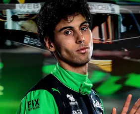 Imagem ilustrativa da imagem Bortoleto chega em 6º na Hungria e tem melhor resultado na F-1