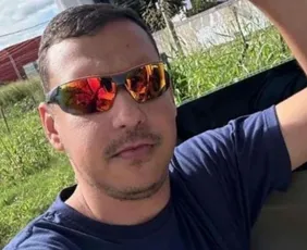 Imagem ilustrativa da imagem Caminhoneiro morre após acidente no Sul do ES