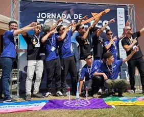 Imagem ilustrativa da imagem Estudantes do ES conquistam ouro e prata na Olimpíada Brasileira de Foguete no Rio