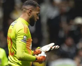 Imagem ilustrativa da imagem Goleiro Éverson diz que filha de 13 anos foi alvo de assédio sexual na Arena MRV