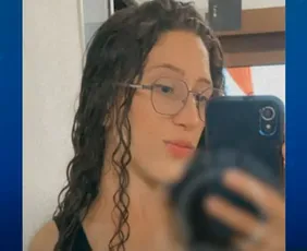 Imagem ilustrativa da imagem Jovem é morta a facadas na frente do filho na Serra