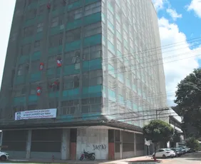 Imagem ilustrativa da imagem Justiça manda desocupar prédio no Centro em até 5 dias