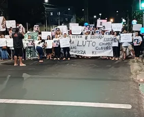 Imagem ilustrativa da imagem Manifestantes fecham BR-447 por mortes em ataque em Vila Velha