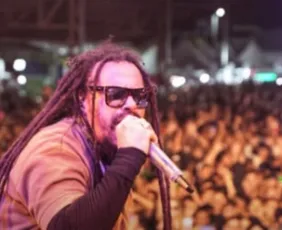 Imagem ilustrativa da imagem Marcelo Falcão anuncia pausa na carreira: 'Seguindo recomendações médicas'