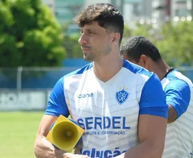 Imagem ilustrativa da imagem Reinaldo Louzada é o novo preparador de goleiros do Vitória