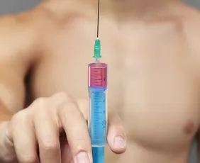 Imagem ilustrativa da imagem Uso de anabolizantes altera colesterol e aumenta risco de infarto