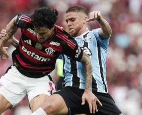 Imagem ilustrativa da imagem Volpi marca gol de pênalti e Grêmio arranca empate com o Flamengo no Maracanã