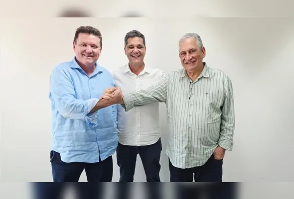 Imagem ilustrativa da imagem Enivaldo encabeça acordos no Noroeste