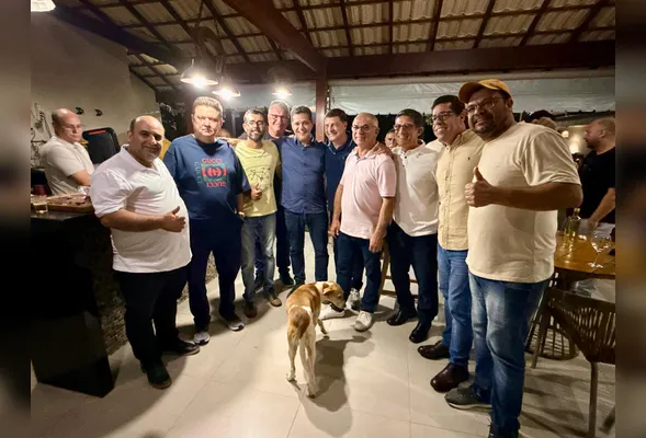 Imagem ilustrativa da imagem Marcelo, Ricardo e Euclério formam bloco