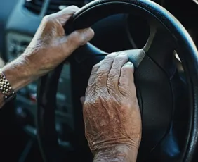 Imagem ilustrativa da imagem 400 mil motoristas do Espírito Santo têm mais de 60 anos