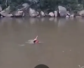 Imagem ilustrativa da imagem Adolescente de 15 anos morre afogado em cachoeira no ES