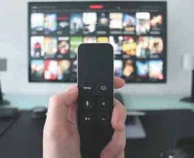 Imagem ilustrativa da imagem Anatel descobre 150 mil usuários de TV pirata e vai tirar sinal do ar