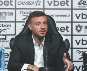 Imagem ilustrativa da imagem Anselmi pede time competitivo em sua chegada ao Botafogo