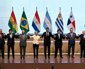 Imagem ilustrativa da imagem Após 26 anos, Mercosul e União Europeia assinam acordo de livre comércio