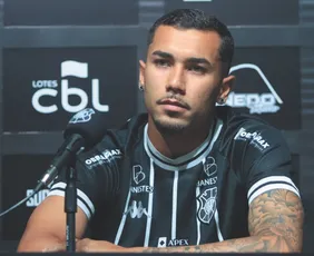 Imagem ilustrativa da imagem Após bom ano de 2025, Carlinhos quer fazer história no Rio Branco