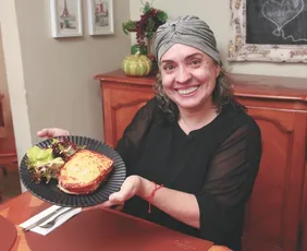 Imagem ilustrativa da imagem Aprenda a preparar o clássico sanduíche francês