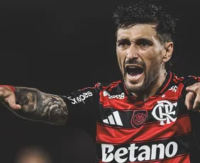 Imagem ilustrativa da imagem Arrascaeta é escolhido como craque do Prêmio Brasileirão 2025