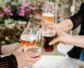 Imagem ilustrativa da imagem Até beber “socialmente” aumenta risco de câncer