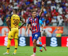 Imagem ilustrativa da imagem Bahia domina, vence Sport e ainda sonha com vaga direta na Libertadores