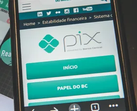 Imagem ilustrativa da imagem Bancos excluem chaves Pix de quem tem CPF irregular