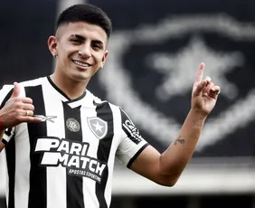 Imagem ilustrativa da imagem Botafogo é condenado no CAS por dívida na contratação de Thiago Almada