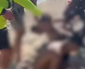 Imagem ilustrativa da imagem Bozo na cadeia: suspeito de integrar Comando Vermelho é preso em praia do Rio