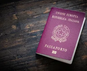 Imagem ilustrativa da imagem Brasileiros beneficiados por suposto esquema podem perder cidadania italiana