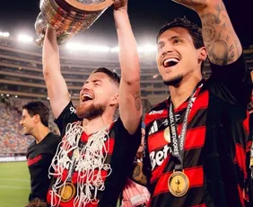Imagem ilustrativa da imagem Com Pedro, Flamengo divulga lista de atletas para disputa da Copa Intercontinental