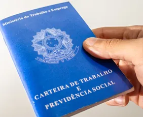 Imagem ilustrativa da imagem Comissão do Senado aprova fim da escala de trabalho 6x1 em votação relâmpago