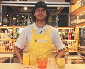 Imagem ilustrativa da imagem Como fazer drinques com e sem álcool para a noite da virada