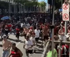 Imagem ilustrativa da imagem Confusão encerra festa do Flamengo no centro do Rio após desfile do tetra