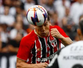 Imagem ilustrativa da imagem Corinthians e São Paulo ficam no empate em Itaquera