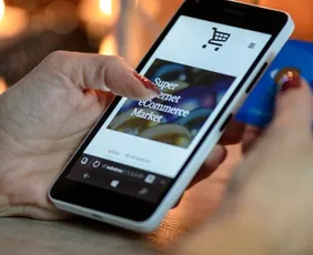 Imagem ilustrativa da imagem Cyber Monday tem descontos em eletrônicos, móveis e até roupas; veja ofertas