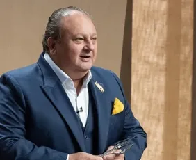 Imagem ilustrativa da imagem Da falência ao sucesso, Érick Jacquin conta sua saga em novo documentário