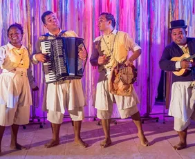 Imagem ilustrativa da imagem Dança e música no Theatro Carlos Gomes neste final de semana