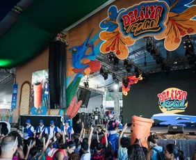 Imagem ilustrativa da imagem Delírio Tropical: veja fotos do festival de música e cultura em Vila Velha