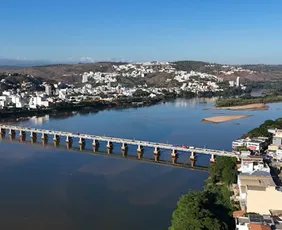 Imagem ilustrativa da imagem Do saneamento às florestas: Plano para recuperar o Rio Doce